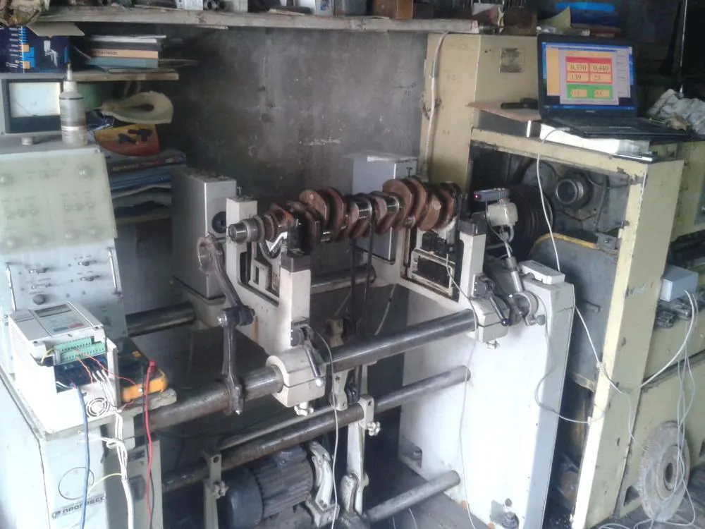 Balanset-1A OEM integravimo į seno balansavimo stovo valdymo sistemą vaizdas iš arti.